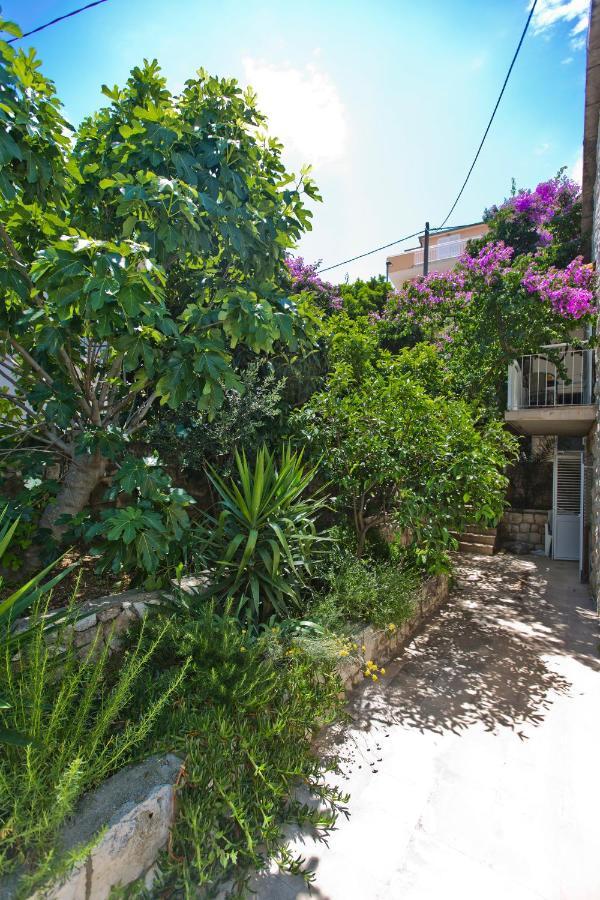 Hvar Deluxe Rooms Хвар Экстерьер фото