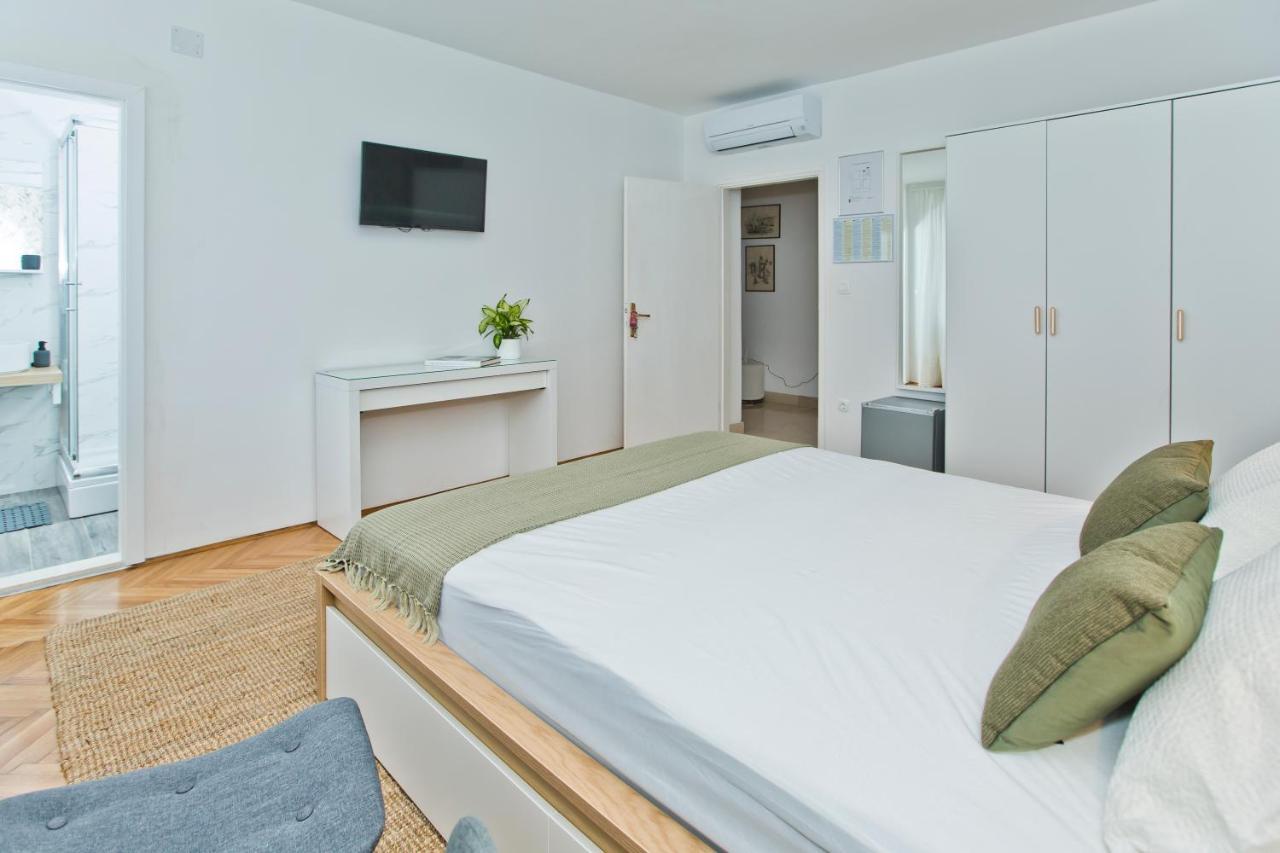 Hvar Deluxe Rooms Хвар Экстерьер фото