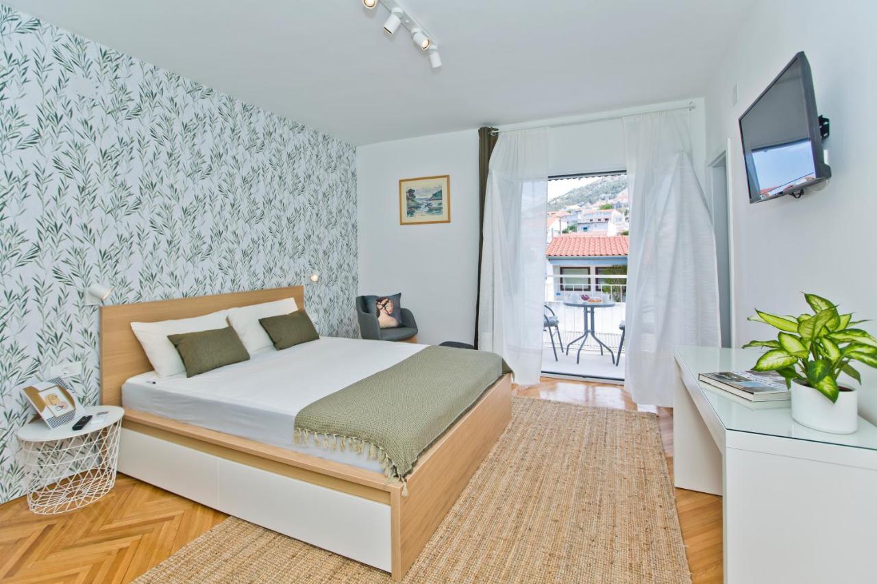 Hvar Deluxe Rooms Хвар Экстерьер фото