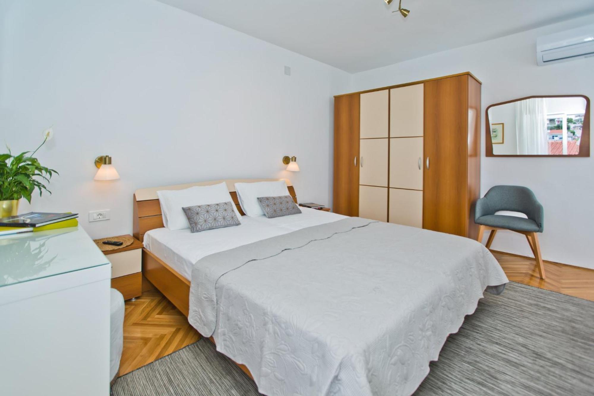 Hvar Deluxe Rooms Хвар Экстерьер фото